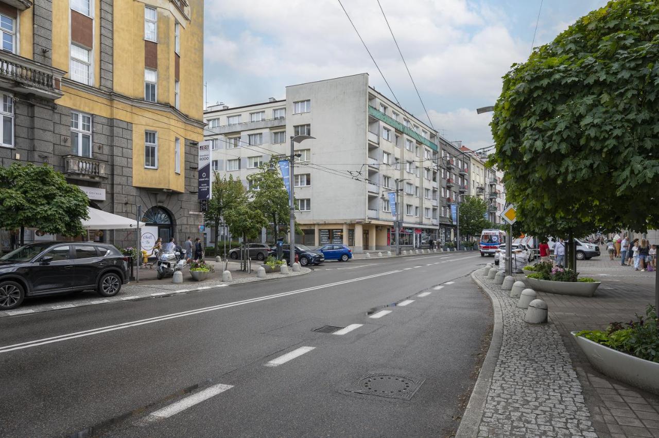 17 Gdynia Centrum - Apartament Mieszkanie Dla 4 Os Exteriör bild